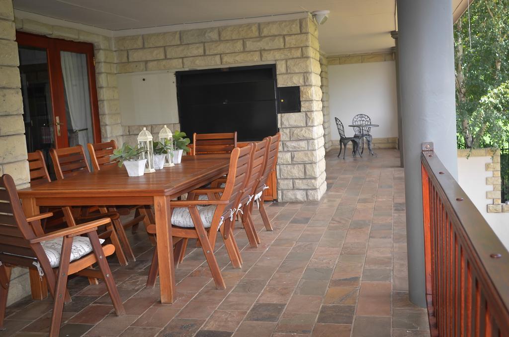 Riverwalk Bed And Breakfast Кларенс Экстерьер фото